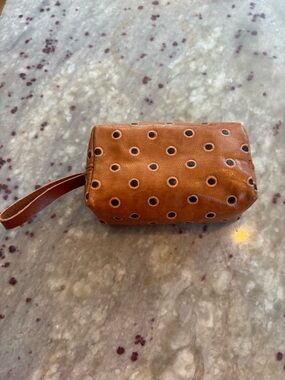 Brown Leather Change Purse Dopp Kit with Eyelet Detail